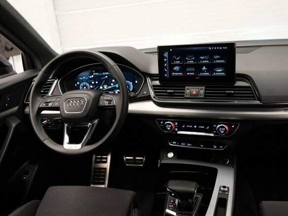 2024 Audi Q5 40 TDI II (FY) Рестайлинг, чёрный, 5900000 рублей - вид 10