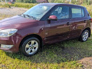 2012 Skoda Fabia II Рестайлинг, красный, 300000 рублей, вид 1