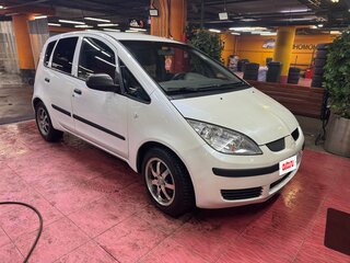 2005 Mitsubishi Colt VI (Z20/Z30), белый, 550000 рублей, вид 4
