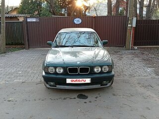 1993 BMW 5 серии 525i III (E34), зелёный, 585000 рублей, вид 4