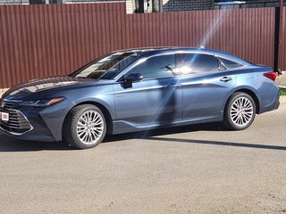 2021 Toyota Avalon V, серый, 3200000 рублей, вид 2