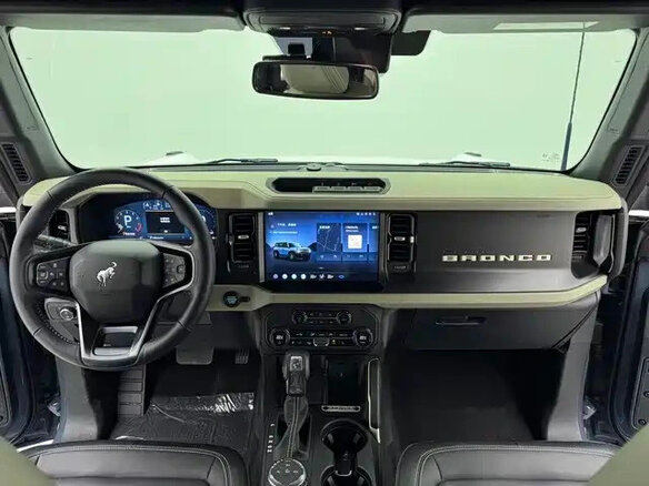 2026 Ford Bronco VI, белый, 7640000 рублей - вид 9