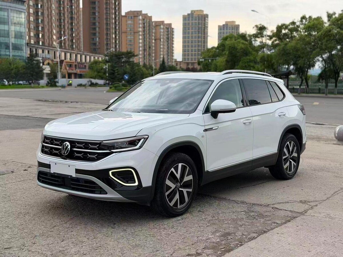 Открыть фотографии: Volkswagen Tayron I