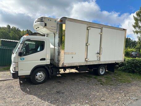 2011 Fuso (Mitsubishi) Canter, белый, 2900000 рублей, вид 2