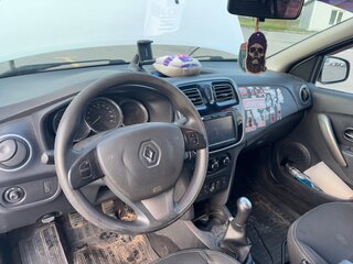 2014 Renault Logan II, белый, 550000 рублей, вид 5