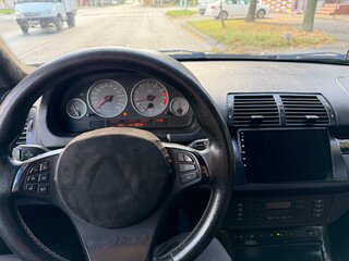 2004 BMW X5 4.8is I (E53) Рестайлинг, чёрный, 780000 рублей, вид 5