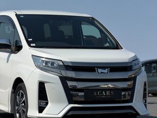 2021 Toyota Noah III (R80) Рестайлинг, белый, 2300000 рублей, вид 3
