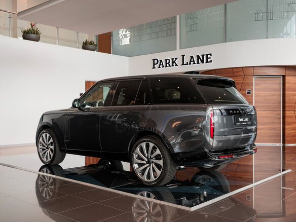 2026 Land Rover Range Rover D350 MHEV V, серый - вид 1