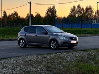2008 Kia Ceed I, бежевый, 499000 рублей, вид 3