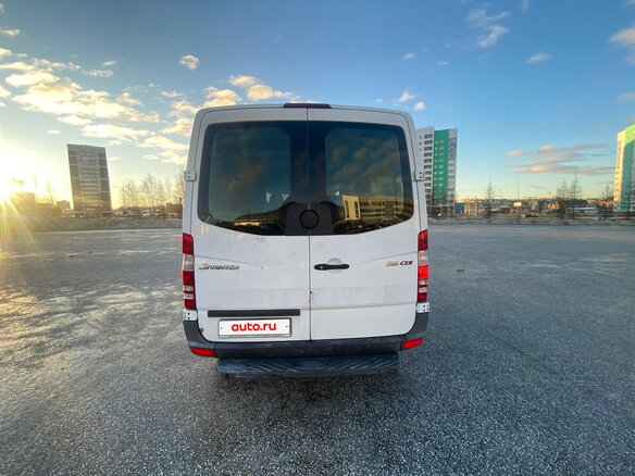 2010 Mercedes-Benz Sprinter, белый, 1400000 рублей - вид 5