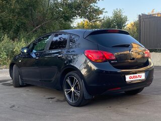 2012 Opel Astra J, чёрный, 680000 рублей, вид 4