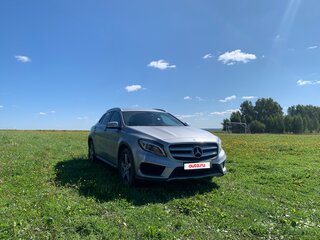 2015 Mercedes-Benz GLA 250 I (X156), серебристый, 2750000 рублей, вид 2