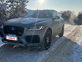 2018 Jaguar F-Pace I, бежевый, 3900000 рублей, вид 2