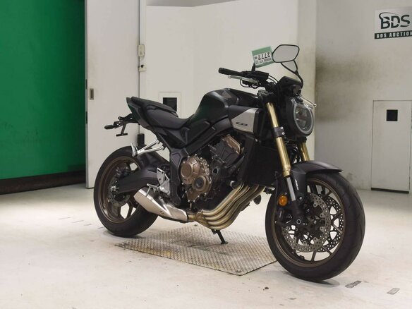 2025 Honda CB 650R, чёрный, 1199000 рублей - вид 2