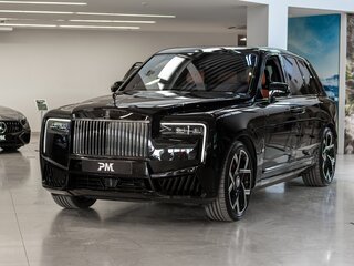 2025 Rolls-Royce Cullinan Black Badge I Рестайлинг (Series II), чёрный, 65490000 рублей, вид 3