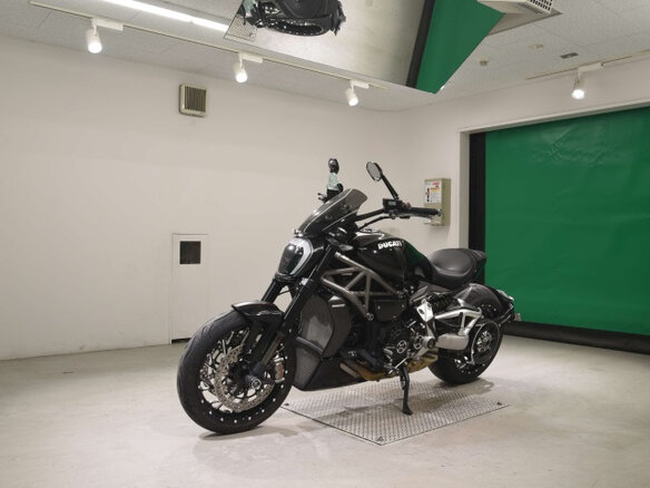 2018 Ducati XDiavel, чёрный, 1300000 рублей - вид 3