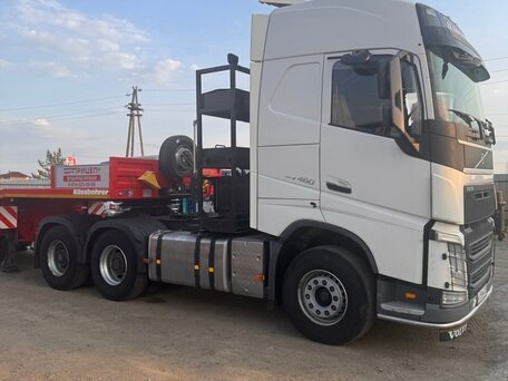 2014 Volvo FH, белый, 7500000 рублей, вид 3