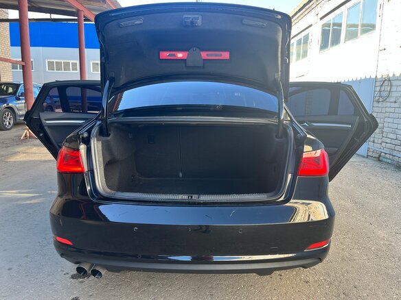 2014 Audi A3 III (8V), чёрный - вид 13