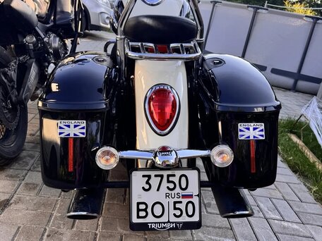 2008 Triumph Rocket III, чёрный, 900000 рублей, вид 5