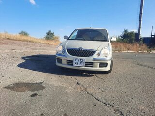2002 Toyota Duet, серый, 280000 рублей, вид 2