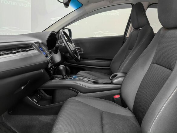 2018 Honda Vezel I Рестайлинг, чёрный, 2010000 рублей - вид 14