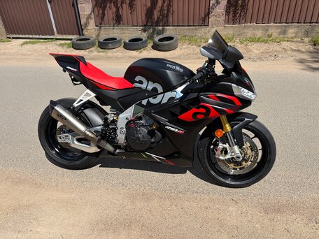 2021 Aprilia RSV4, чёрный, 1530000 рублей, вид 1