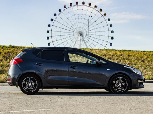 2016 Kia Ceed II Рестайлинг, серый, 1030000 рублей - вид 7