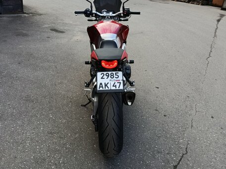 2018 Honda CB 1000R, красный, 900000 рублей, вид 4