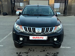 2015 Mitsubishi L200 V, чёрный, 2050000 рублей, вид 2