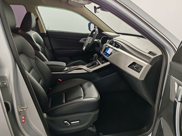 2021 Geely Atlas I, серый, 1635000 рублей - вид 15