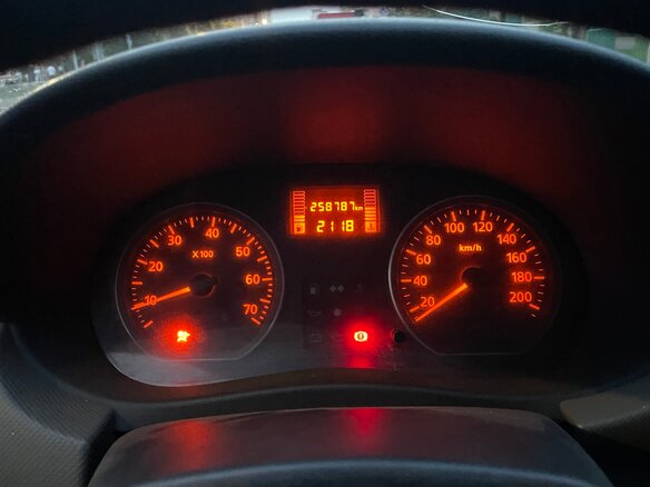 2010 Renault Logan I Рестайлинг, серый - вид 8