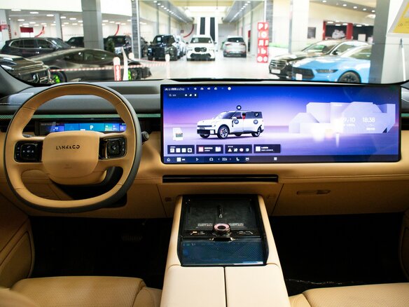 2026 Lynk & Co 900, чёрный, 7850000 рублей - вид 12