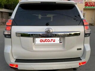 2017 Toyota Land Cruiser Prado 150 Series Рестайлинг 1, белый, 5100000 рублей, вид 5