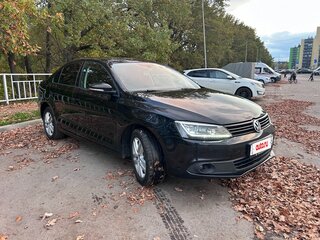 2011 Volkswagen Jetta VI, чёрный, 1050000 рублей, вид 3