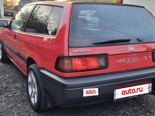 1989 Honda Accord AeroDeck III, красный, 550000 рублей, вид 4