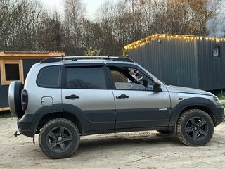 2009 Chevrolet Niva I Рестайлинг, серый, 430000 рублей, вид 2
