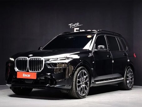 BMW X7 I (G07) Рестайлинг