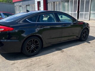 2019 Ford Fusion (North America) II Рестайлинг, чёрный, 1700000 рублей, вид 3