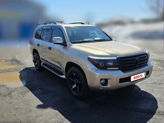 2013 Toyota Land Cruiser 200 Series Рестайлинг 1, золотистый, 4800000 рублей, вид 5