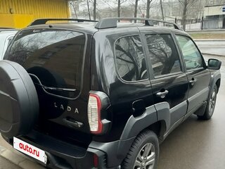2023 Lada (ВАЗ) Niva Travel I, чёрный, 930000 рублей, вид 4
