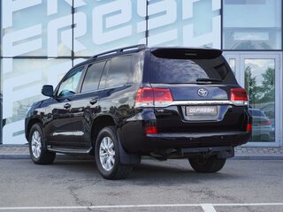 2015 Toyota Land Cruiser 200 Series Рестайлинг 2, чёрный, 5033000 рублей, вид 3