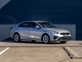 2021 Kia Cerato IV, серый, 1655000 рублей, вид 3