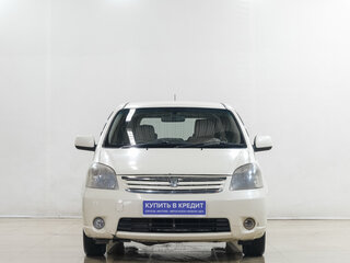 2003 Toyota Raum II, жёлтый, 499000 рублей, вид 2