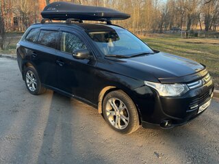2012 Mitsubishi Outlander III, чёрный, 1100000 рублей, вид 2