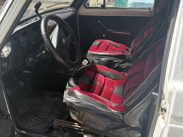 1991 Lada (ВАЗ) 2121 (4x4) I, белый, 250000 рублей - вид 4