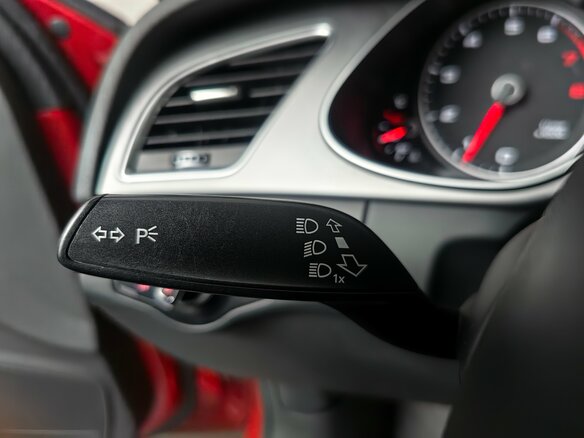 2014 Audi A4 IV (B8) Рестайлинг, красный, 1038000 рублей - вид 14