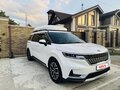 2021 Kia Carnival IV, белый, 4600000 рублей - вид 2