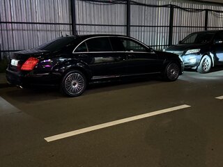 2008 Mercedes-Benz S-Класс 500 Long V (W221), чёрный, 2050000 рублей, вид 2