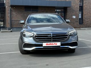 2020 Mercedes-Benz E-Класс 300 e V (W213, S213, C238) Рестайлинг, серый, 5040000 рублей, вид 1