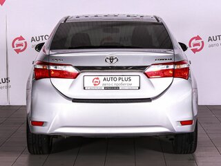 2014 Toyota Corolla XI (E160, E170, E180), серебристый, 1300000 рублей, вид 4